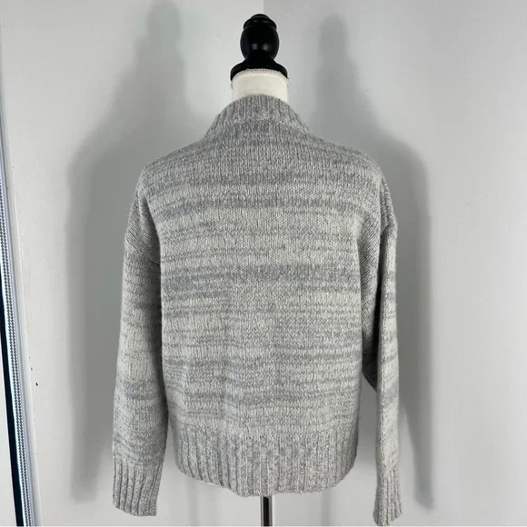 Naadam chunky knit merino wool cashmere v neck sweater - Picture 4 of 6